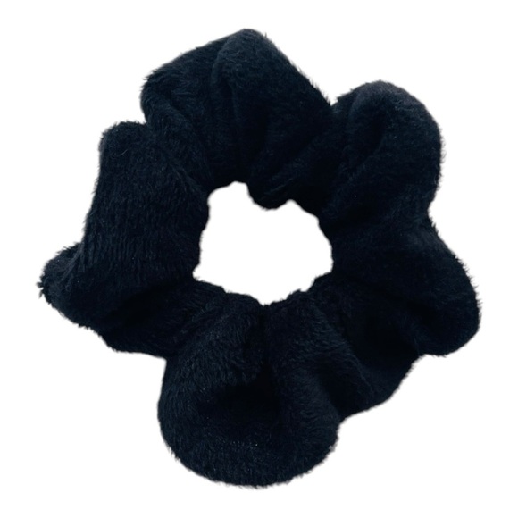 Habdmade Black Velvet Scrunchie - Picture 1 of 3
